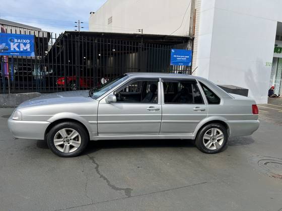 VOLKSWAGEN SANTANA 2.0 MI 8V GASOLINA 4P MANUAL VOLKSWAGEN SANTANA 2.0 MI 8V GASOLINA 4P MANUAL